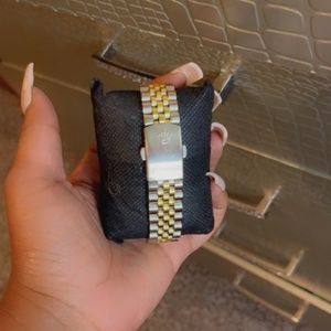Fashion watch